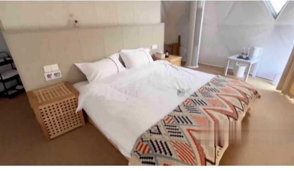 Caravans Park & Glamping Tents In The Vineyard Villa Turda Esterno foto